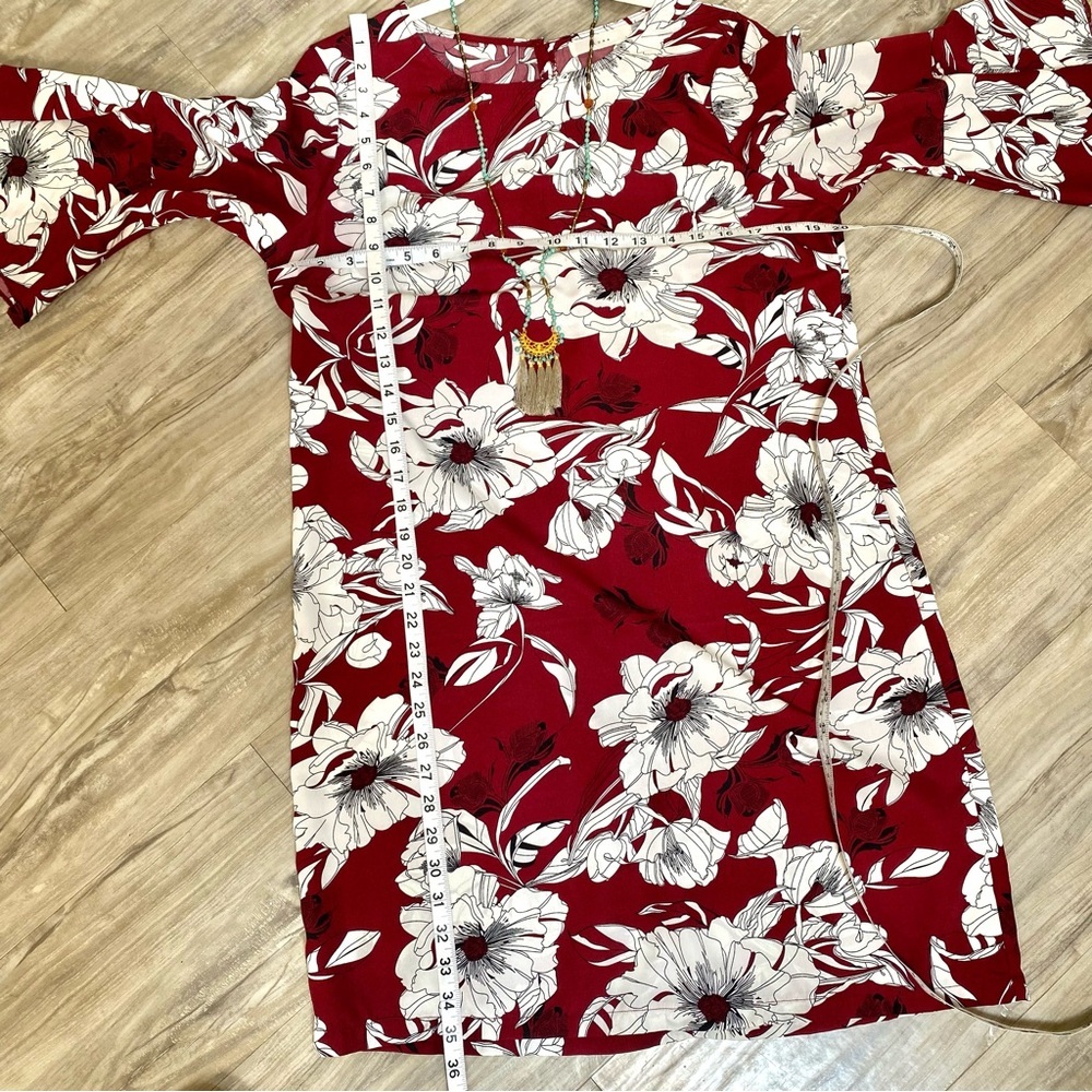 Anthropologie LUNA floral dress w ruffled sleeves and gardenia shabby chic vibe - Picture 9 of 10